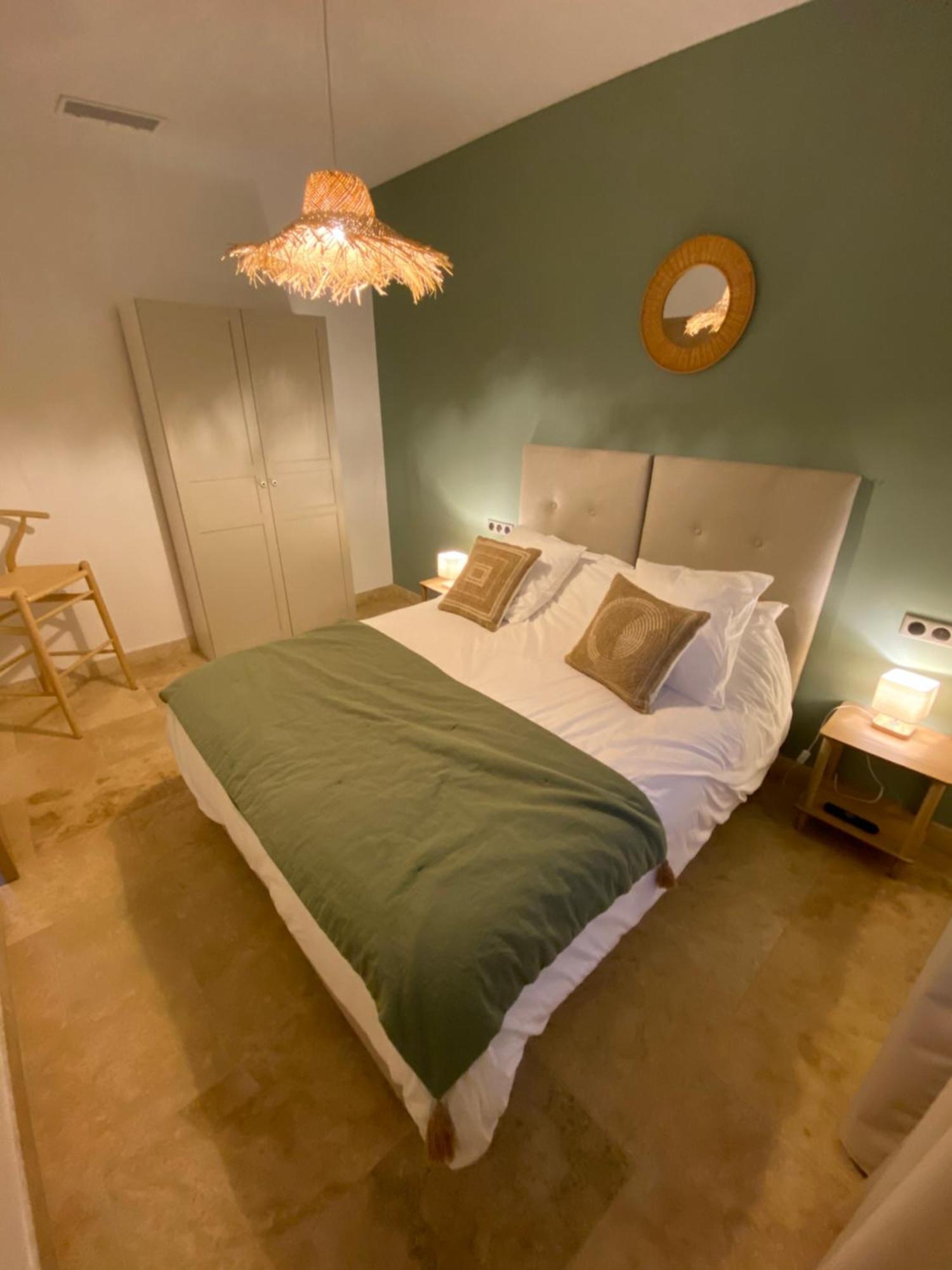 Les Logis De Cocagne Lejlighed Saint-Rémy-de-Provence Eksteriør billede